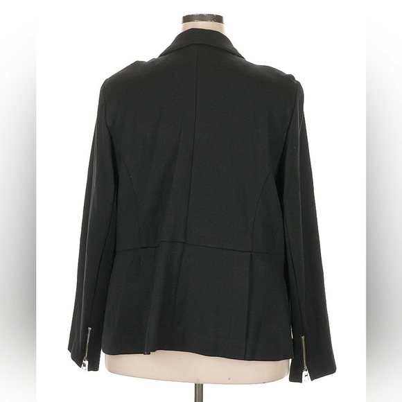6th & Lane Plus Size 28 Black Blazer Jacket NWT - Picture 3 of 7